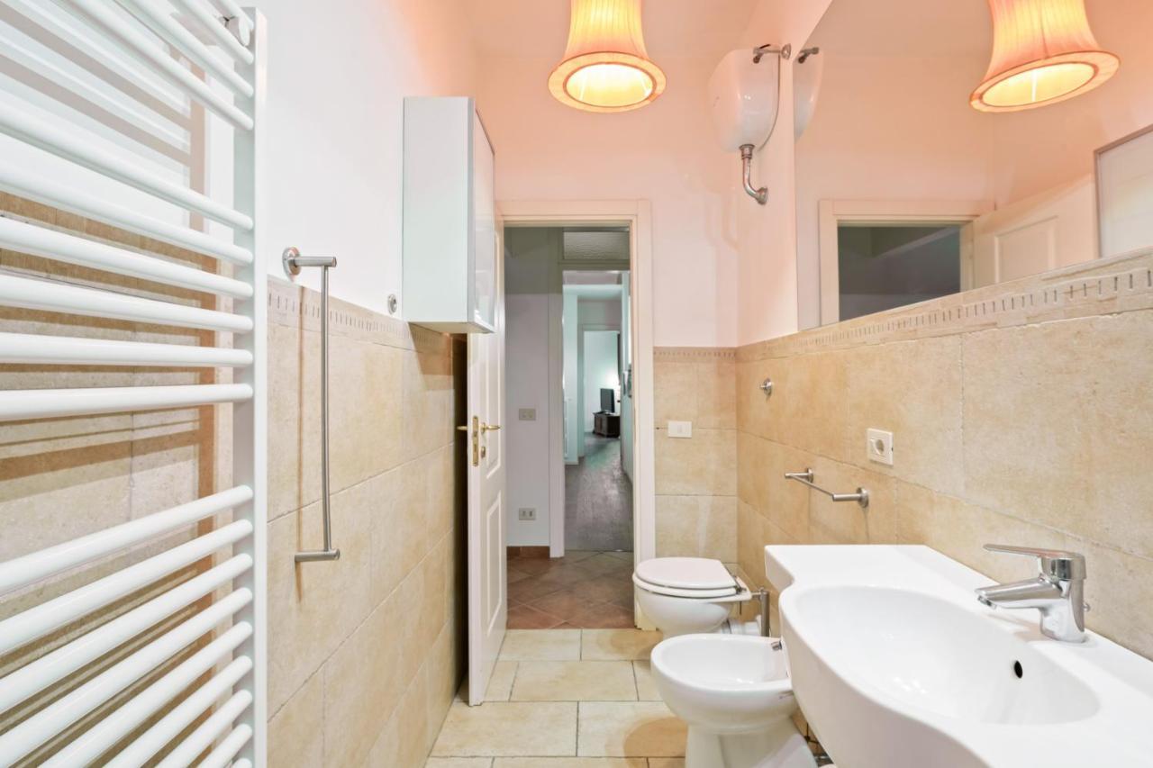 Palazzo Pitti & Boboli Comfortable Apartment Florence Exterior photo